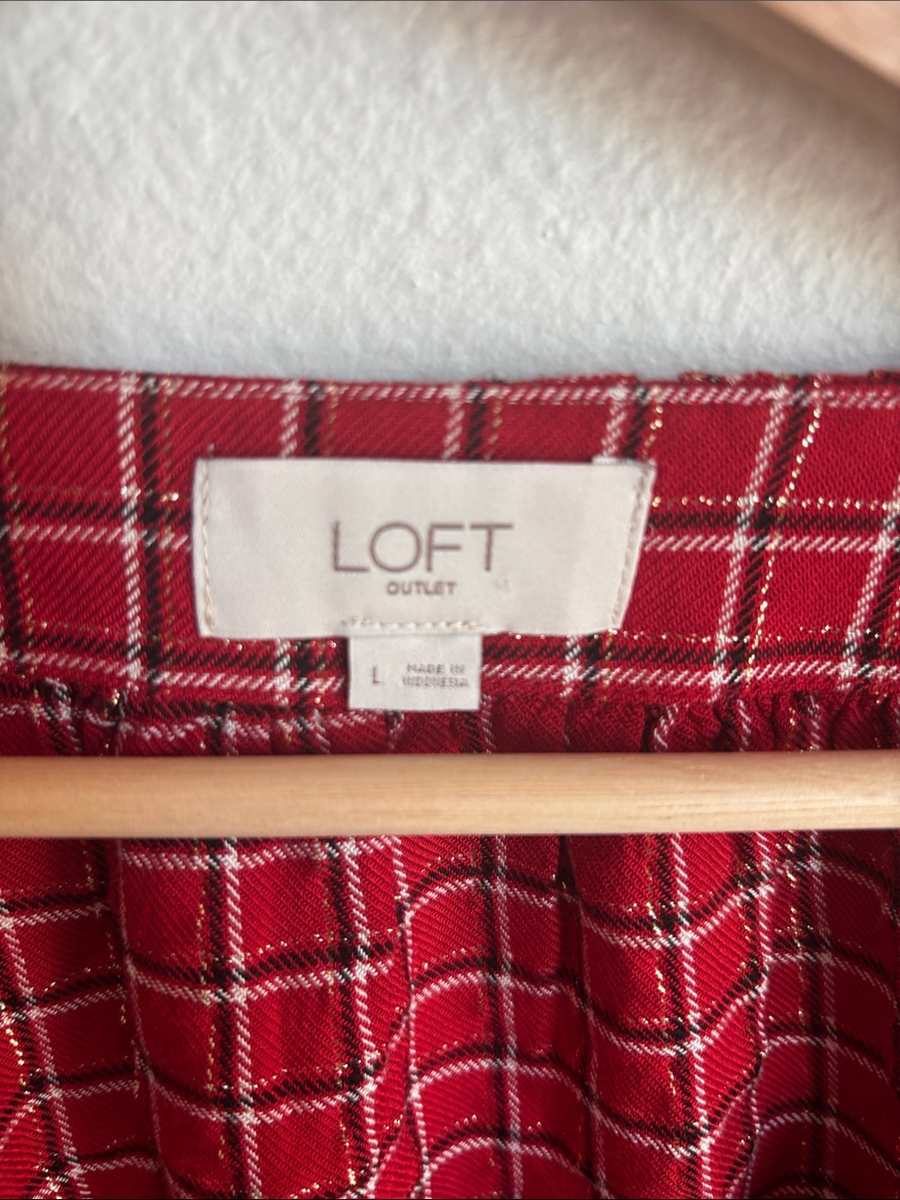 LOFT Flowy Red Plaid Blouse Workwear Large - Picture 5 of 8